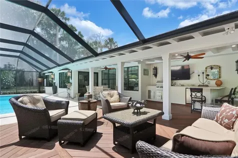 21 Emarita Way Sewalls Point FL 34996