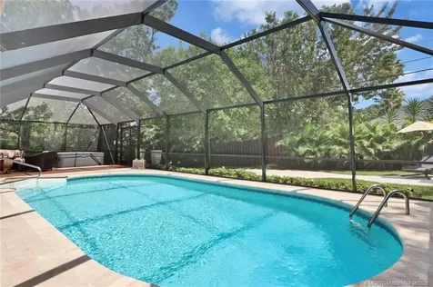 21 Emarita Way Sewalls Point FL 34996