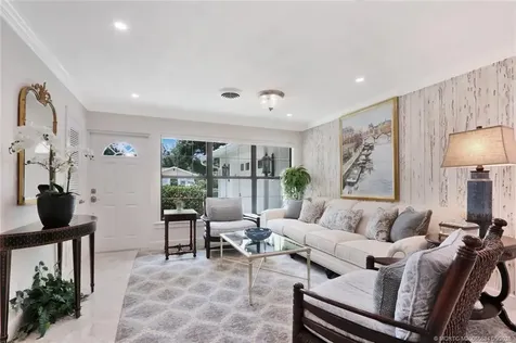 21 Emarita Way Sewalls Point FL 34996