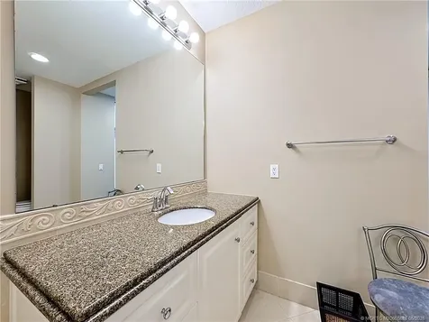 13 Harbour Isle Drive W Fort Pierce FL 34949