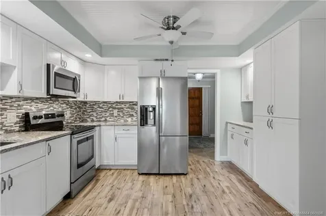 102 SE Crestwood Circle Stuart FL 34997