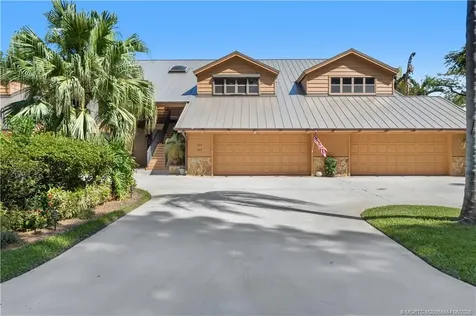 102 SE Crestwood Circle Stuart FL 34997