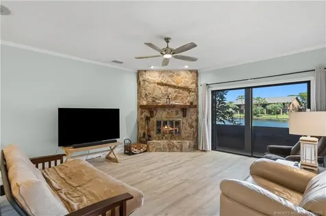 102 SE Crestwood Circle Stuart FL 34997