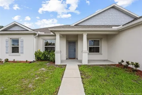 1561 SE Portillo Road Port St Lucie FL 34952