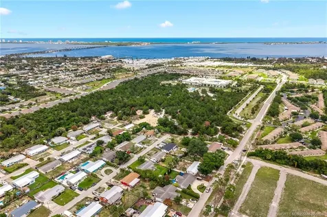 1466 NE Silver Maple Way Jensen Beach FL 34957