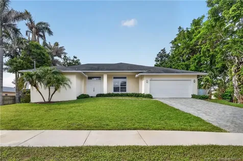 814 SW 29th Street Palm City FL 34990