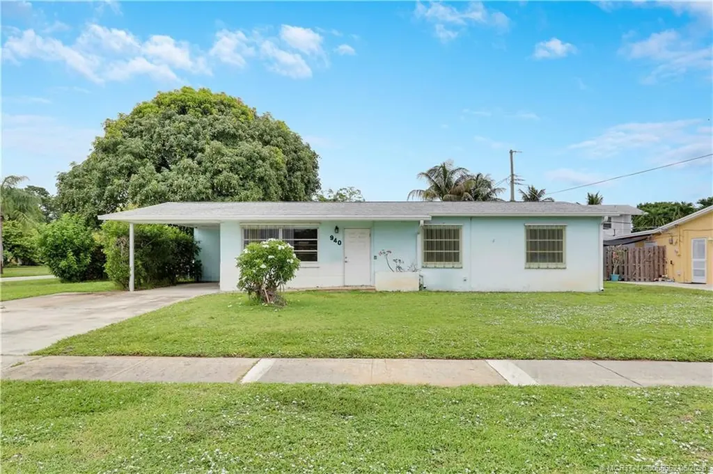 940 Eucalyptus Road North Palm Beach FL 33408