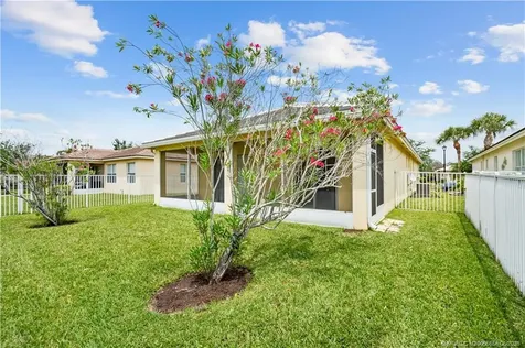 9811 SW Glenbrook Drive Port St Lucie FL 34987