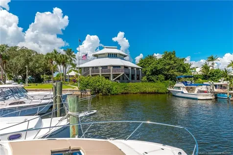 4105 SE Centerboard Lane Stuart FL 34997