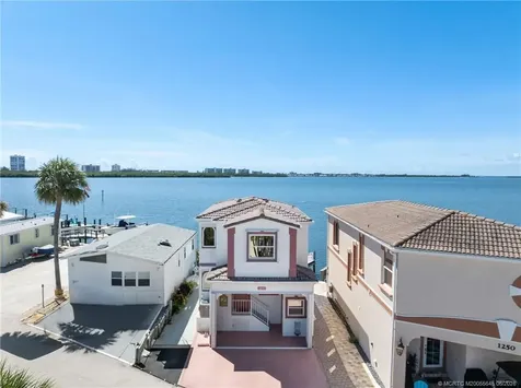 1251 Nettles Boulevard Jensen Beach FL 34957