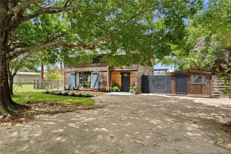 5813 Papaya Drive Fort Pierce FL 34982