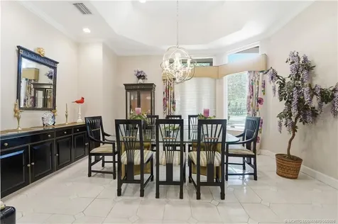 7737 SE Manhasset Place Hobe Sound FL 33455