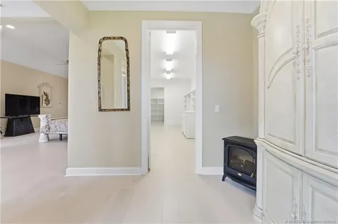 7737 SE Manhasset Place Hobe Sound FL 33455