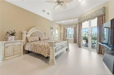 7737 SE Manhasset Place Hobe Sound FL 33455
