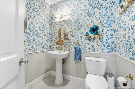 7737 SE Manhasset Place Hobe Sound FL 33455