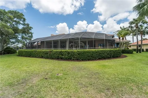 7737 SE Manhasset Place Hobe Sound FL 33455