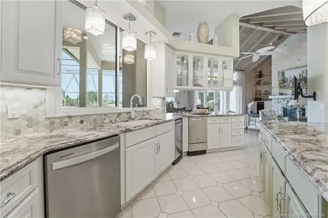 7737 SE Manhasset Place Hobe Sound FL 33455