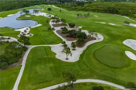 7737 SE Manhasset Place Hobe Sound FL 33455