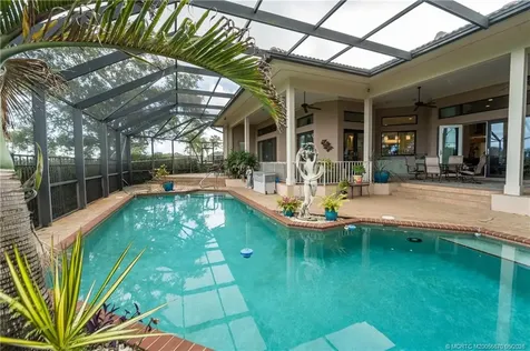 7737 SE Manhasset Place Hobe Sound FL 33455