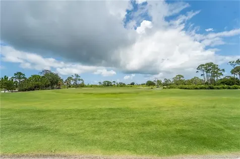 7737 SE Manhasset Place Hobe Sound FL 33455