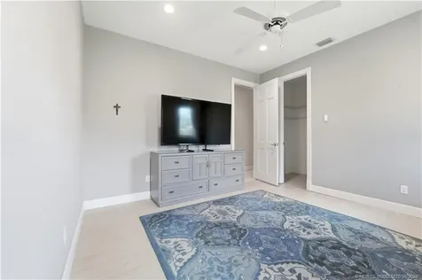7737 SE Manhasset Place Hobe Sound FL 33455