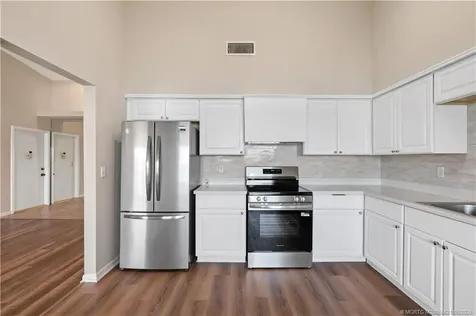 3206 S Lakeview Circle Fort Pierce FL 34949
