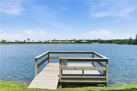 3206 S Lakeview Circle Fort Pierce FL 34949