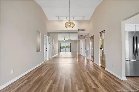 3206 S Lakeview Circle Fort Pierce FL 34949