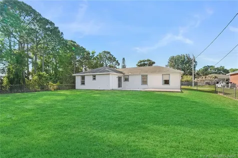 316 SW Todd Avenue Port St Lucie FL 34983