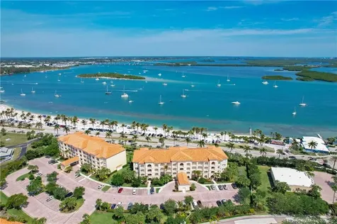 36 Harbour Isle Drive W Fort Pierce FL 34949