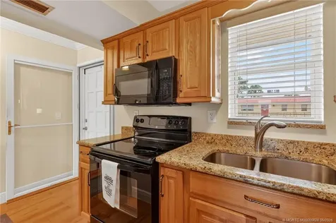 1985 SW Palm City Road Stuart FL 34994