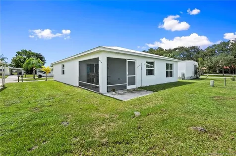 4 La Paloma Lane Port St Lucie FL 34952