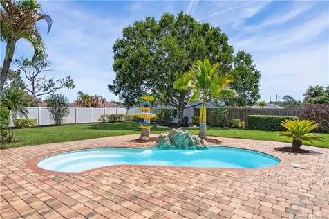 236 SW Paar Drive Port St Lucie FL 34953