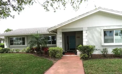 1843 SE Granada Lane Stuart FL 34996