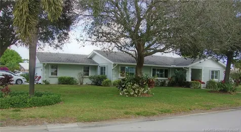 1843 SE Granada Lane Stuart FL 34996