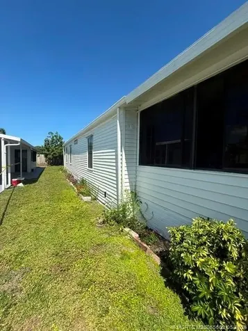 6078 Seashore Drive Lantana FL 33462
