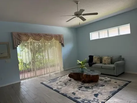 581 NW Montevina Drive Port St Lucie FL 34986