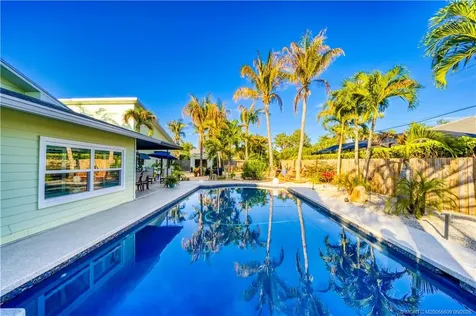 4942 SE Bayshore Terrace Stuart FL 34997