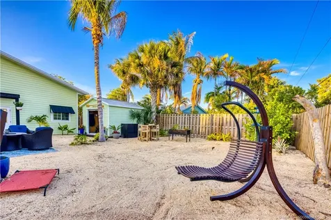 4942 SE Bayshore Terrace Stuart FL 34997