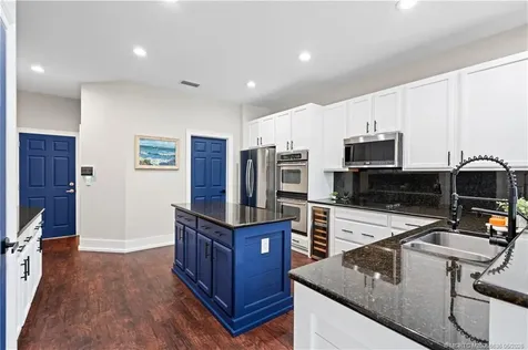 5817 SE Crooked Oak Avenue Hobe Sound FL 33455