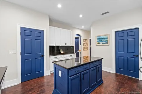 5817 SE Crooked Oak Avenue Hobe Sound FL 33455