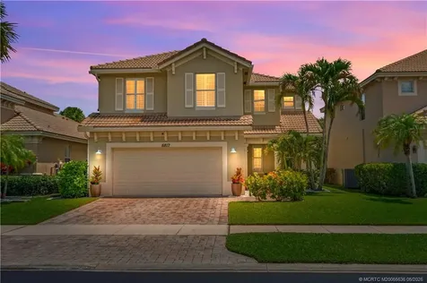 5817 SE Crooked Oak Avenue Hobe Sound FL 33455