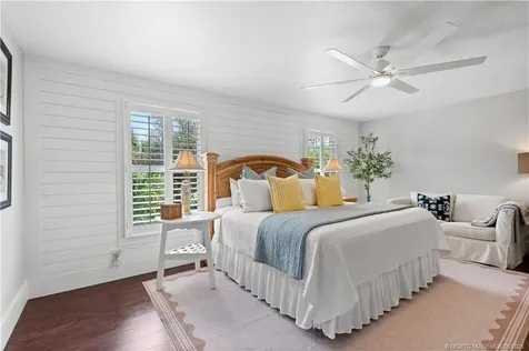 5817 SE Crooked Oak Avenue Hobe Sound FL 33455