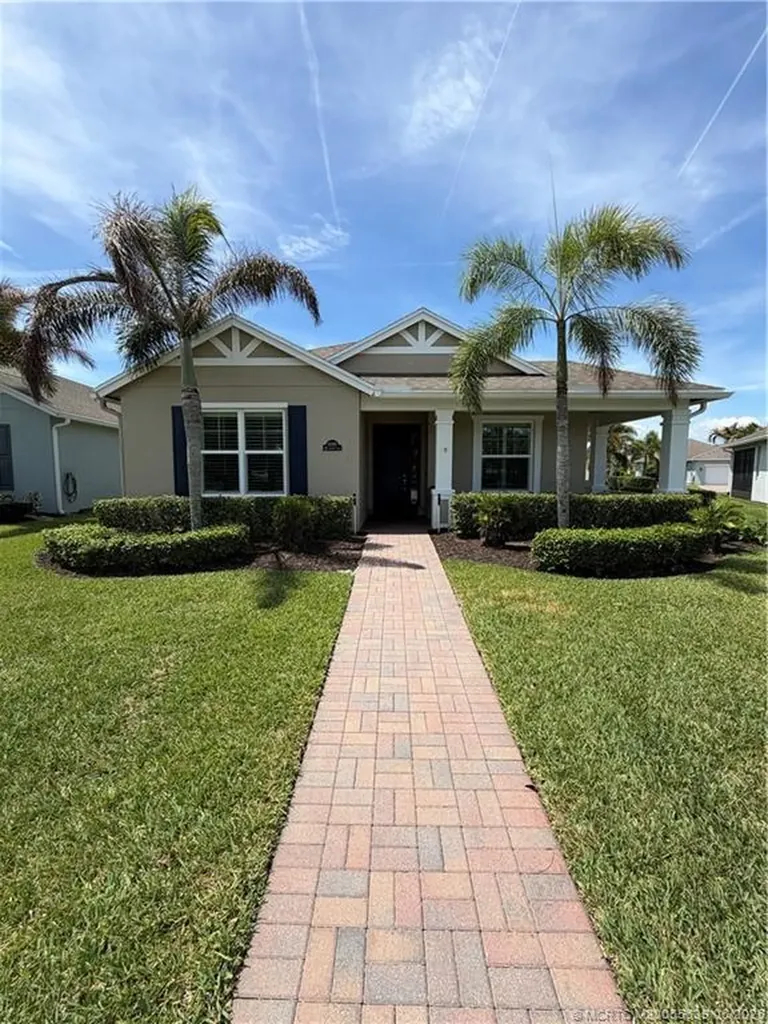 10395 SW Landry Lane SW Port St Lucie FL 34987