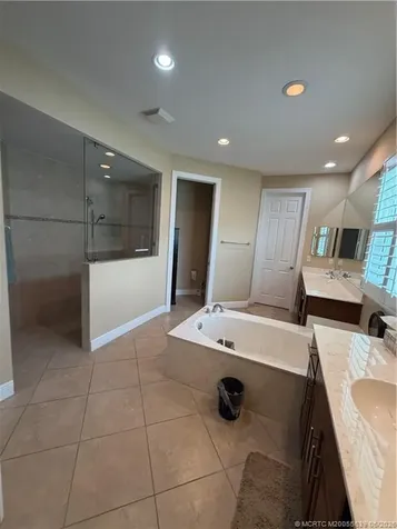 10395 SW Landry Lane SW Port St Lucie FL 34987