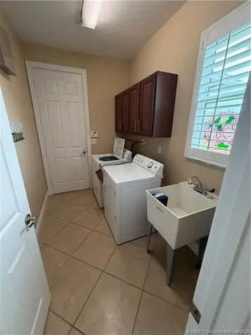 10395 SW Landry Lane SW Port St Lucie FL 34987