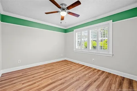 2671 NE Pinecrest Lakes Boulevard Jensen Beach FL 34957