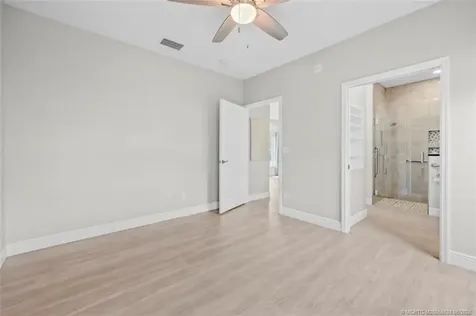 2671 NE Pinecrest Lakes Boulevard Jensen Beach FL 34957