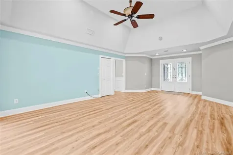 2671 NE Pinecrest Lakes Boulevard Jensen Beach FL 34957