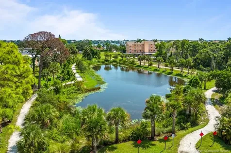 2950 SE Ocean Boulevard Stuart FL 34996